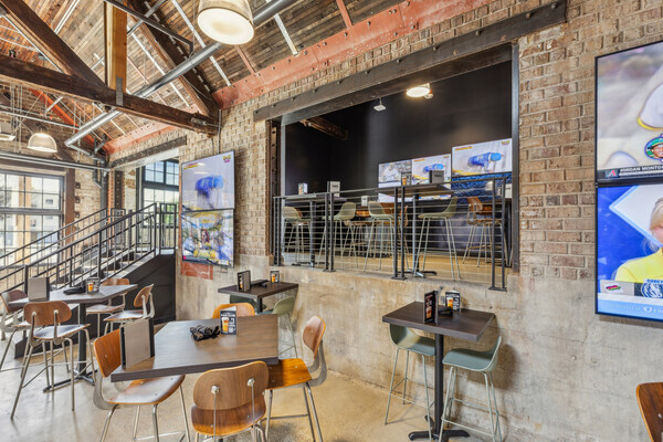 Tom's Watch Bar - Seattle