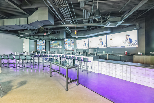 Tom's Watch Bar - Seattle