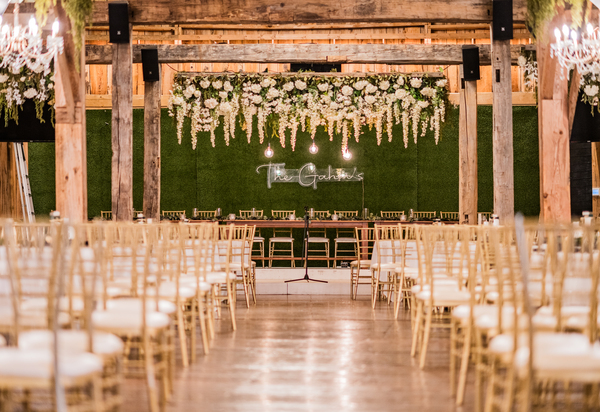 Sonshine Barn Wedding & Event Center