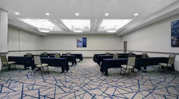 Embassy Suites Detroit - Livonia/Novi