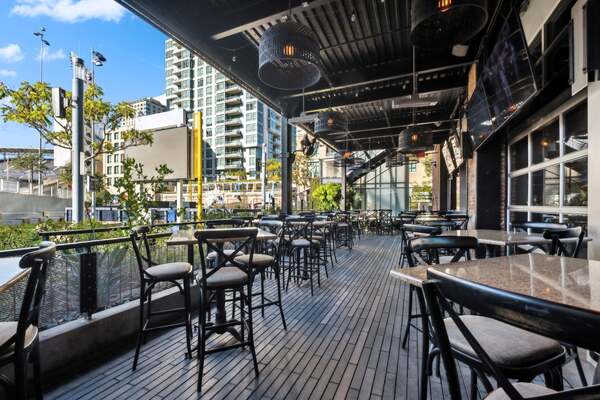 Tom's Watch Bar San Diego