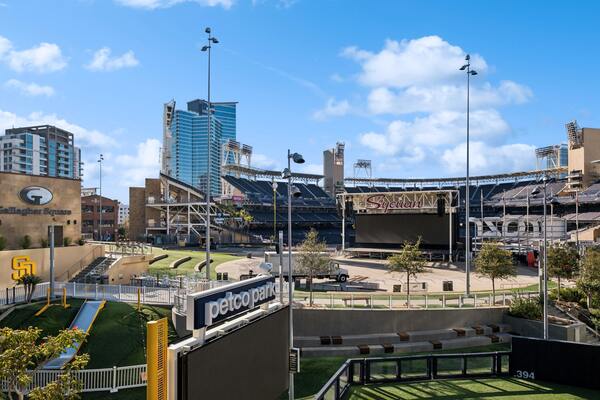 Tom's Watch Bar San Diego