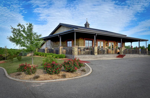 Clauren Ridge Vineyard and Winery