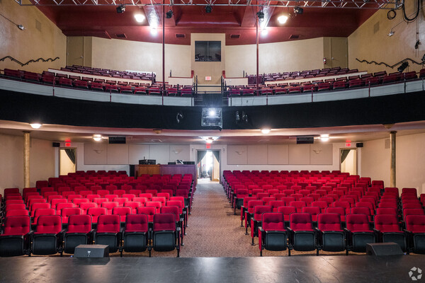 Salem's Historic Grand