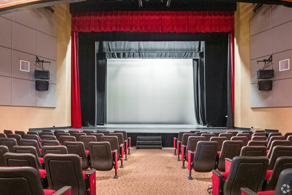 Salem's Historic Grand