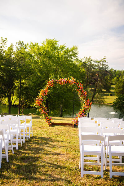 Pondside Love Nest Venue