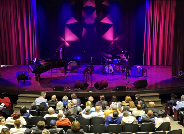 Freedom Hall Nathan Manilow Theatre