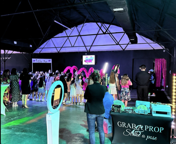 Hollywood Design Complex