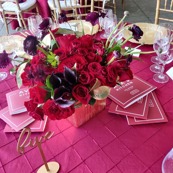 Dina's Deluxe Events