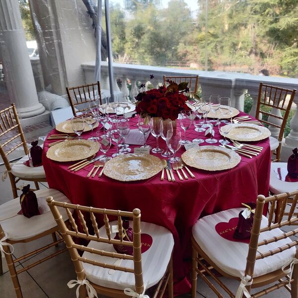 Dina's Deluxe Events