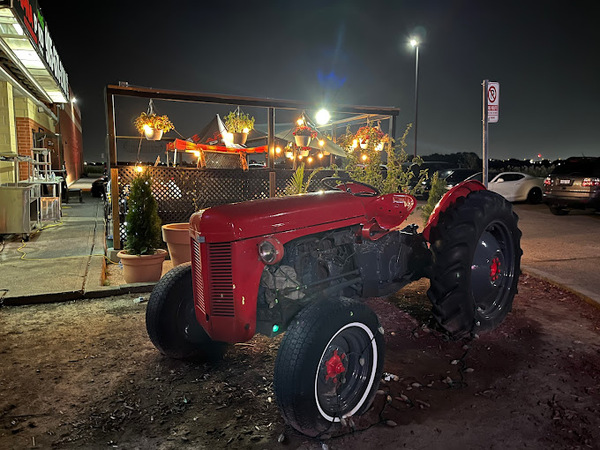 Apna Pind - Indian Restaurant in Mississauga