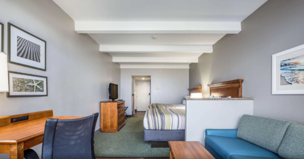 Country Inn & Suites By Carlson, Virginia Beach, VA