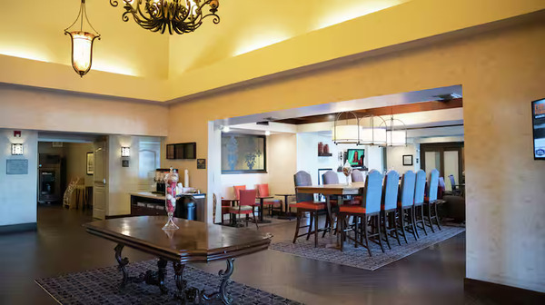 Hampton Inn & Suites Fresno