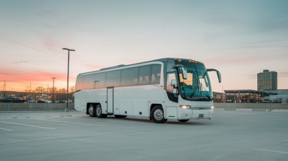 Charter Bus Rental Company Grand Rapids