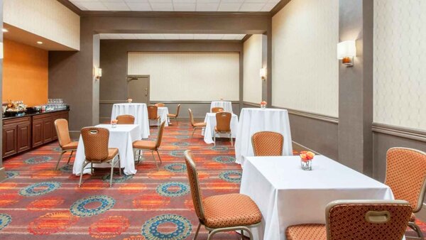 Dayton Vitality Hotel