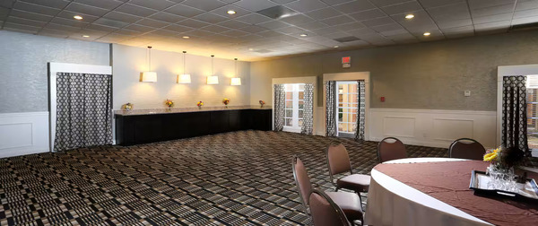 DoubleTree Suites by Hilton Hotel Tucson Airport