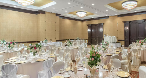 Crowne Plaza Albuquerque