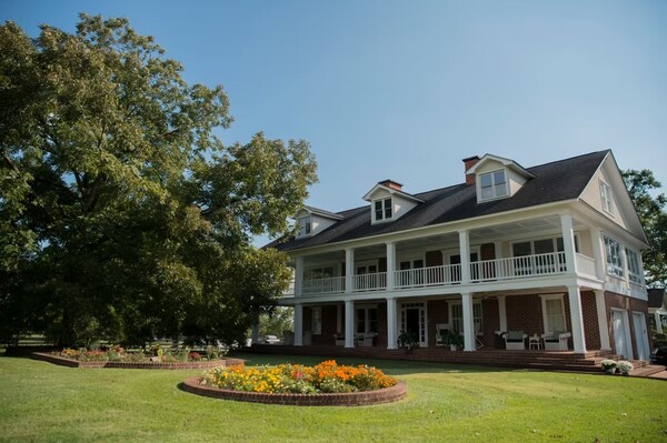 The Venue at Black Grove