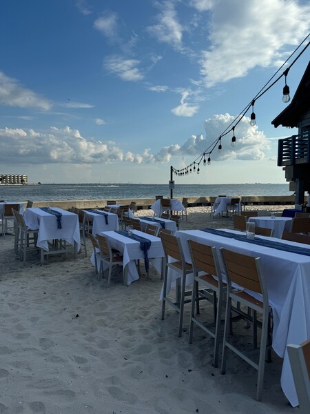 Whiskey Joe's Tampa Restaurant, Bar & Grill