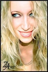 Zoe Alexander Photo