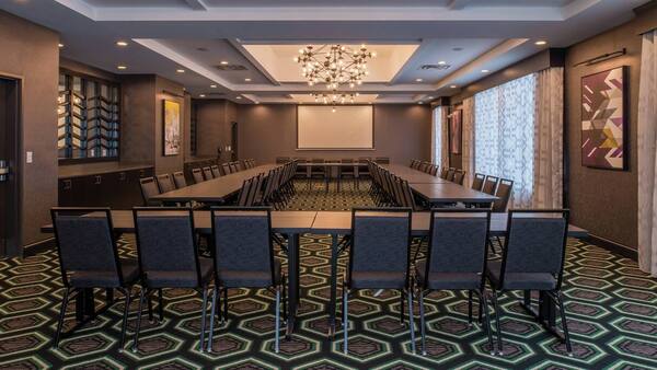 Hampton Inn & Suites Winston-Salem Downtown