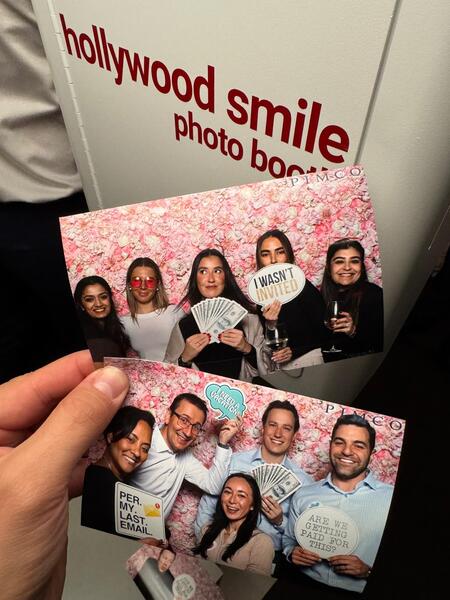 Hollywood Smile Photo Booth