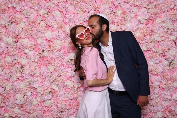 Hollywood Smile Photo Booth