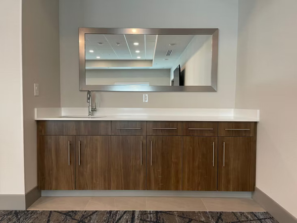 Holiday Inn Express - Fort Smith Airport