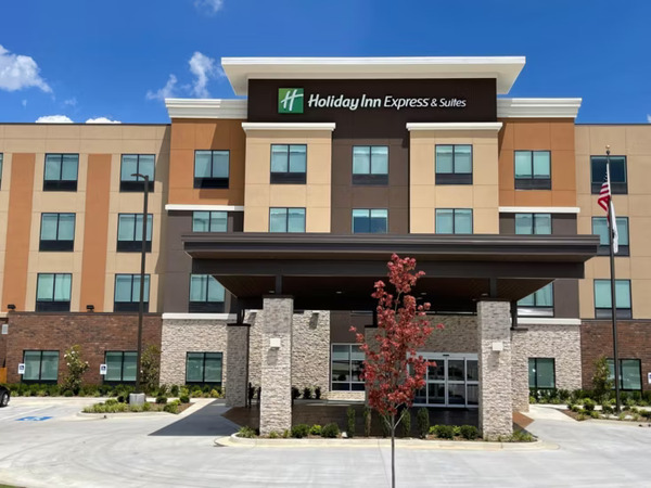 Holiday Inn Express - Fort Smith Airport
