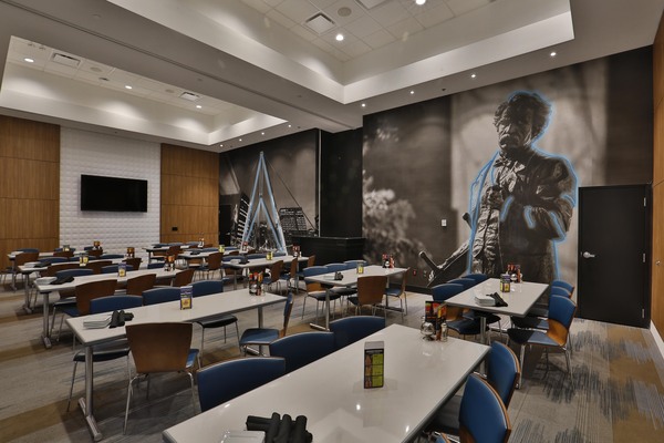 Dave & Buster's Freehold