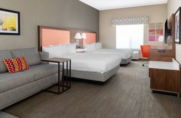 Hampton Inn & Suites Sacramento Cal-Expo