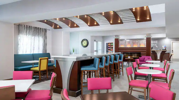 Hampton Inn & Suites Sacramento Cal-Expo