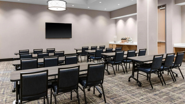 Hyatt House Nashville Downtown / Convention Center