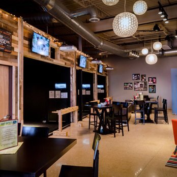 Halfway House Indoor Golf