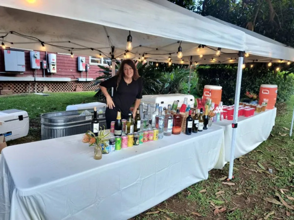 Deluxe Bartending Service