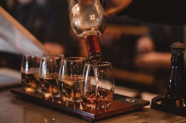 Dixon's Autumn Harvest Winery