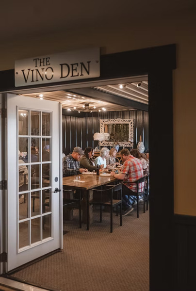 Dixon's Autumn Harvest Winery