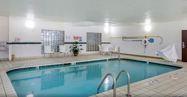 Comfort Suites North Dallas