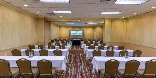 Crowne Plaza Executive Center Baton Rouge