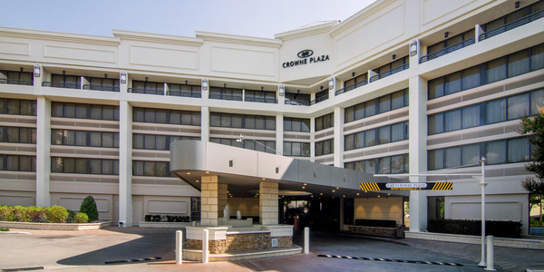 Crowne Plaza Executive Center Baton Rouge