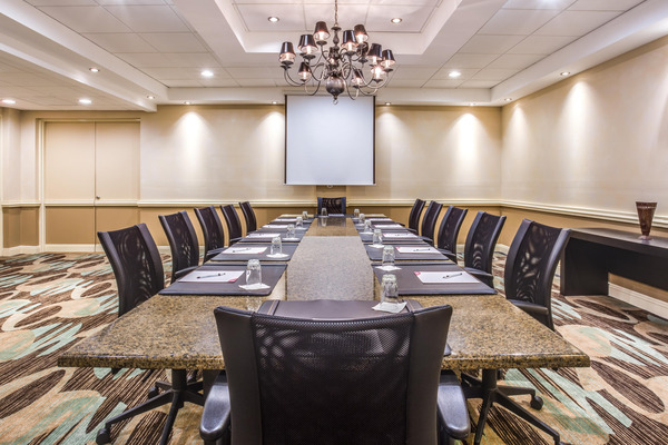 Crowne Plaza Executive Center Baton Rouge