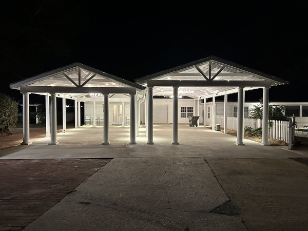 Simply Divine Weddings, Events & Lodging