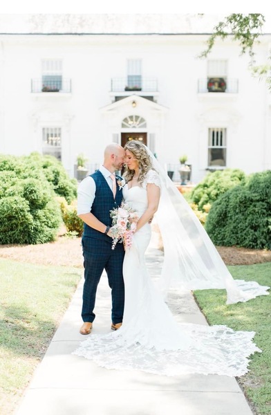 Simply Divine Weddings, Events & Lodging