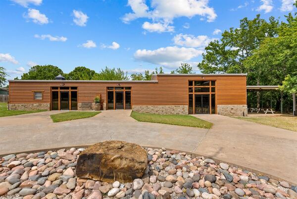 Harvest Farm Event Center, LLC