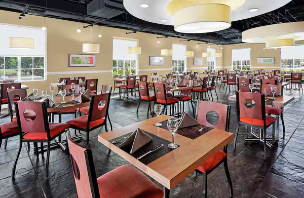 Doubletree by Hilton Sunrise Sawgrass Mills