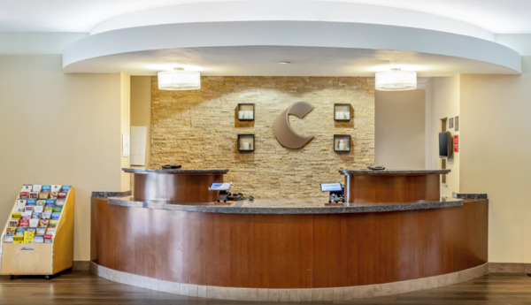 Comfort Suites At Virginia Center Commons