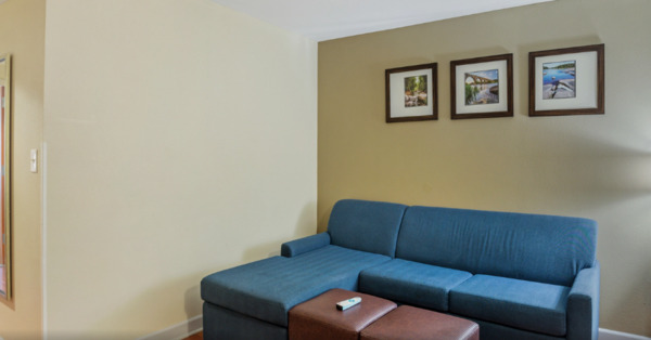 Comfort Suites At Virginia Center Commons