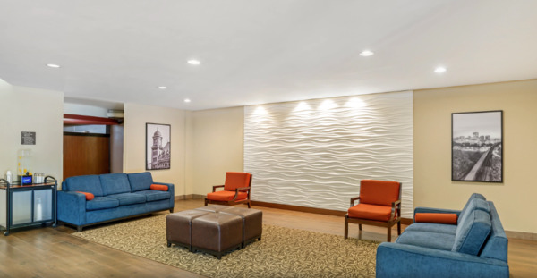 Comfort Suites At Virginia Center Commons