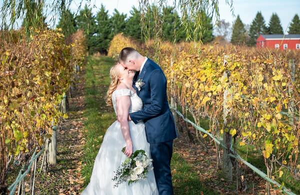 8 Chains North Winery