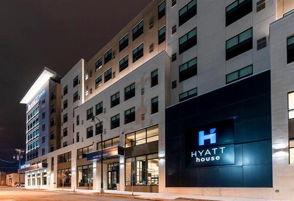 Hyatt House Nashville Downtown / Convention Center